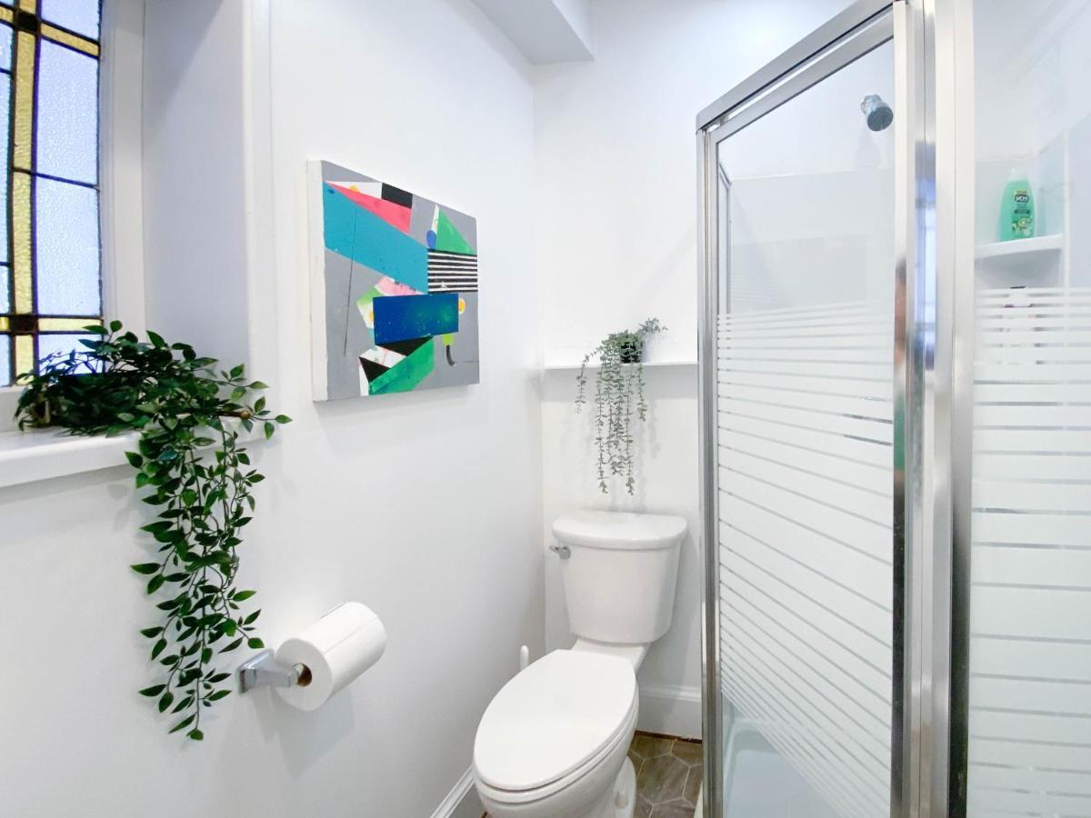 Charming 2nd Fl Retreat, Heart Of Capitol Hill
